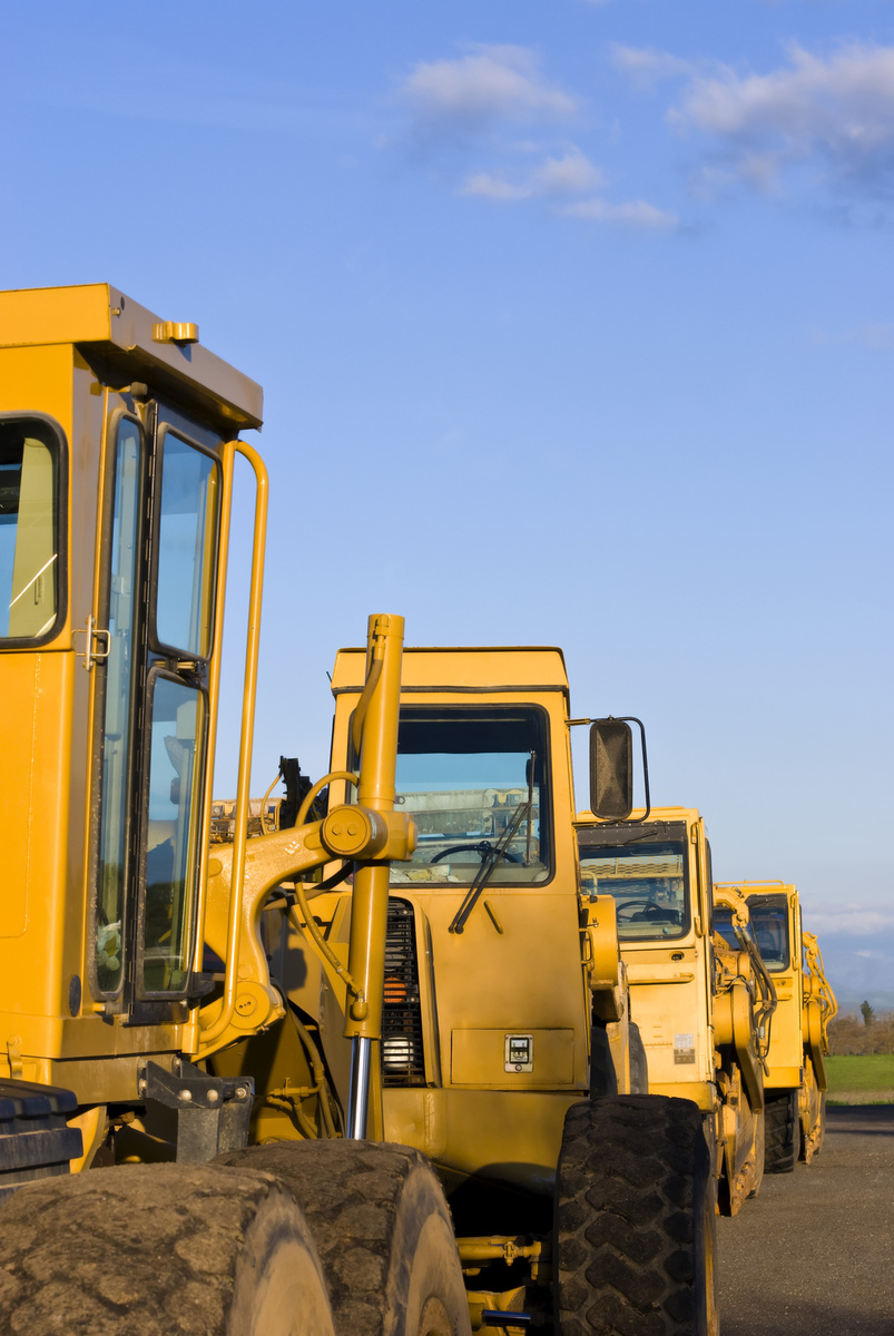 Managing construction equipment for cost-savings